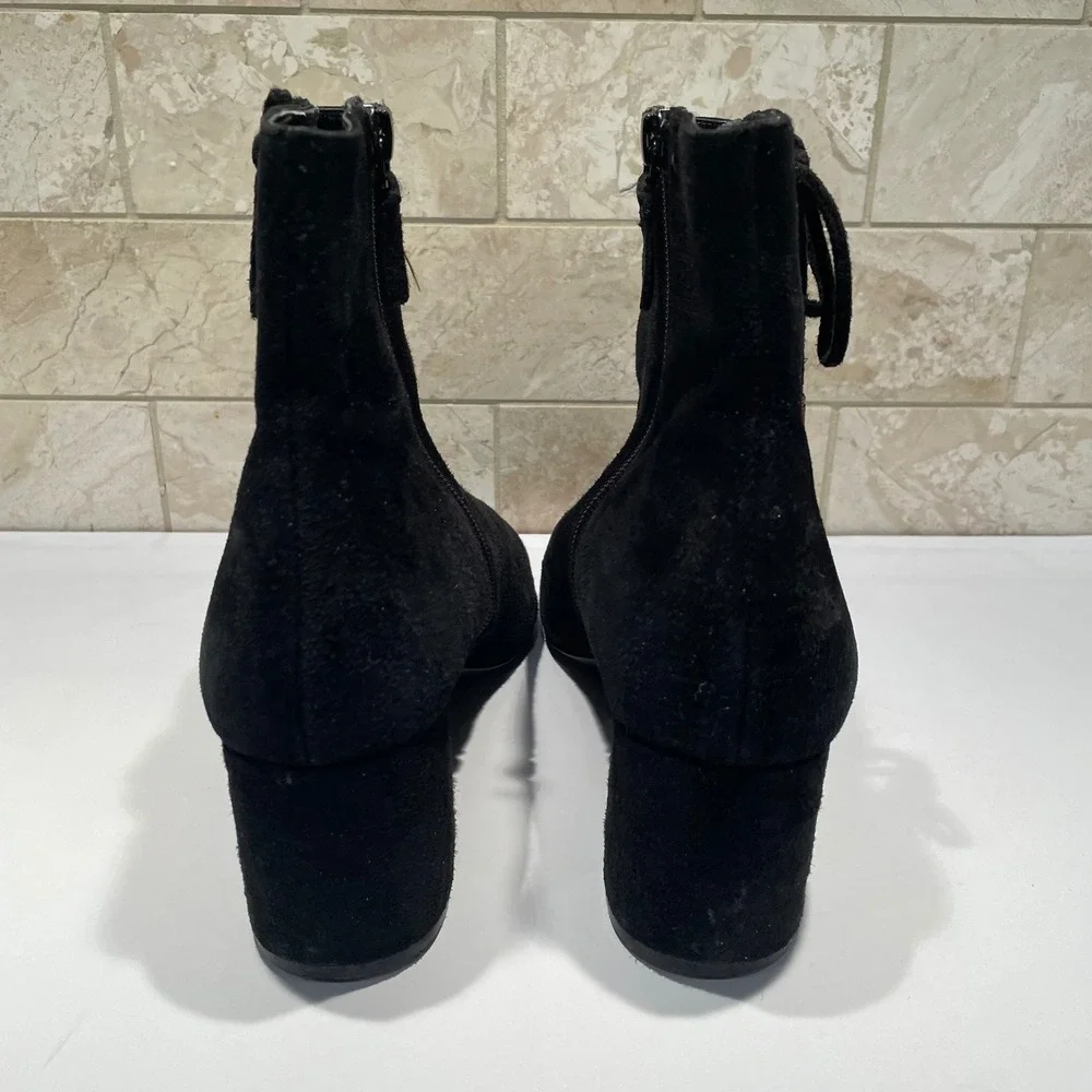 Cole Haan Black Suede Block Heel Ankle Boots Scalloped Lace Detail Size 9B‎